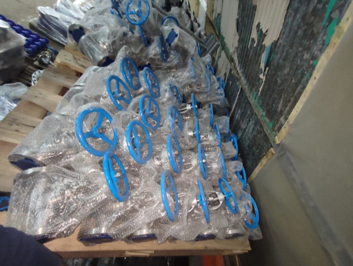 Продаём Китайскую армату​ру ( Задвижки, клапаны, ​фланцы  сталь 321, WCB, ​аналоги 12Х18Н9ТЛ, 25Л)