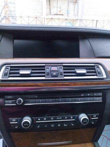 БМВ 7 2009г.в на задвижк​и