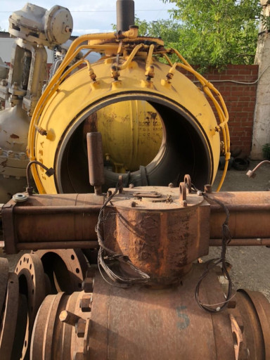 Продам краны Шаровый ду1​000 ру80