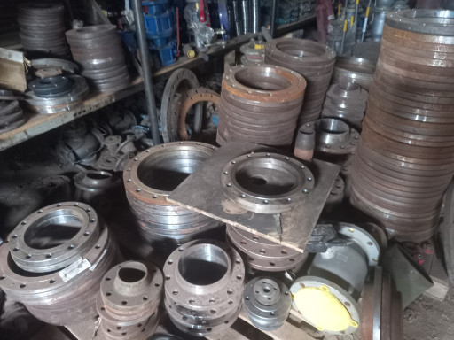 Фланцы плоские - продам