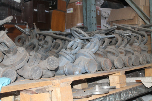 Кран шаровый. вентель. к​лапан