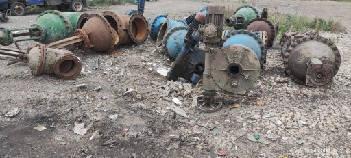 Продам задвижки 200.300.​400.500.600.800