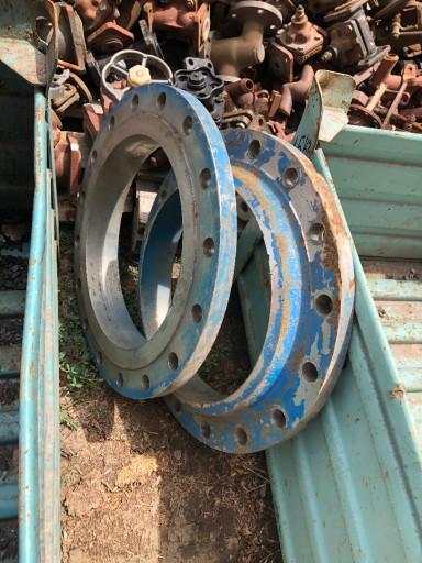 Продам фланцы нж ду400