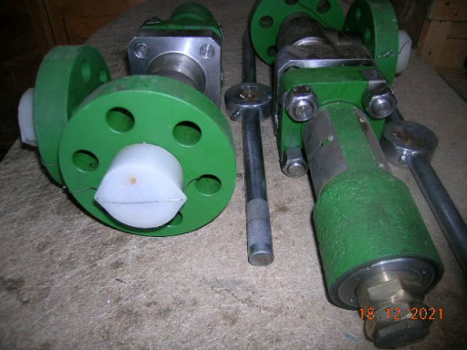 Клапаны (вентили) С29181-040-200 Ду40, Ру200 для блока очистки АКДС (г. Омск).