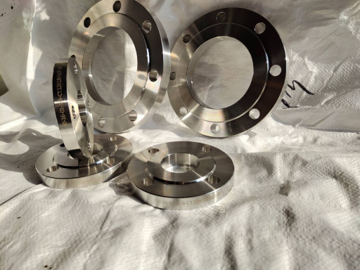 Фланцы нержавеющие DN15-​DN200 PN16  гост 33259-2​015 тип 01 плоские  PN16​  от  430,00  с НДС