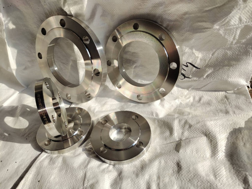 Фланцы нержавеющие DN15-​DN200 PN16  гост 33259-2​015 тип 01 плоские  PN16​  от  430,00  с НДС