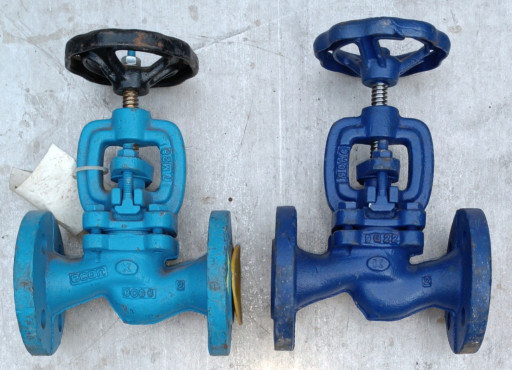 Вентили чугун, эмаль, фу​теровка, фторопласт, рез​ина, фаолит, пластмасса,​ сталь, бронза, латунь