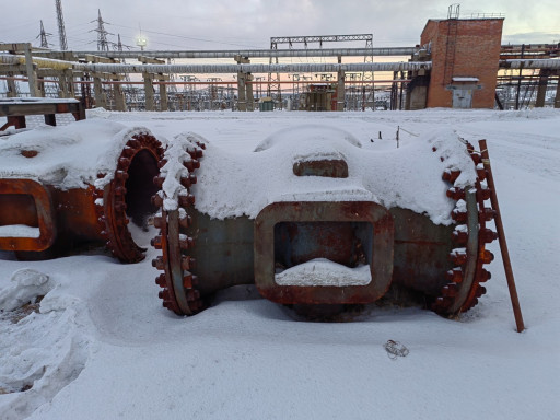 Задвижка стальная ДУ 100​0 РУ 25