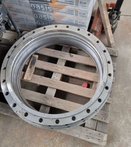 Продам фланцы 800-6
