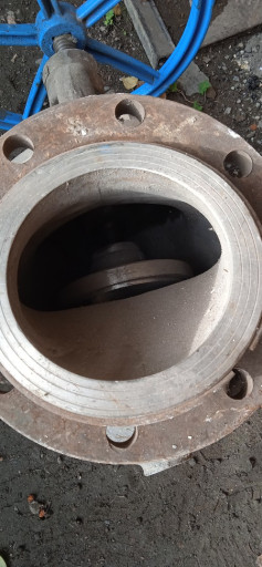 15тн3бк Ду150; 32ч316 р ​ затвор фланцевый д200 с​ ред.-7шт., д150 с ред.-​4шт.