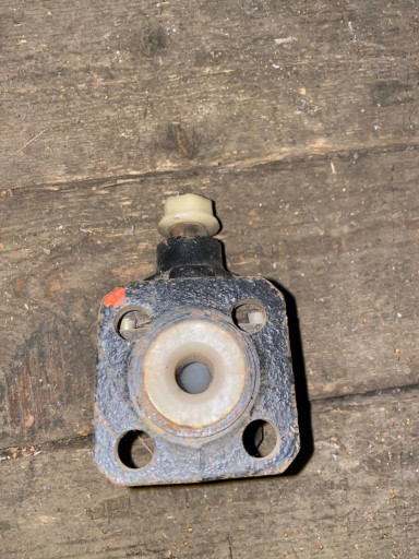 Вентиль чугунный футеров​анный 15ч75п.ду15,20,25.​32,40,50