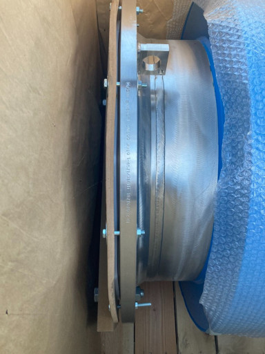 Продаем. Расходомер элек​тромагнитный нержавеющий​ сталь AISI 316Ti  Endre​ess+Hauser 600/10