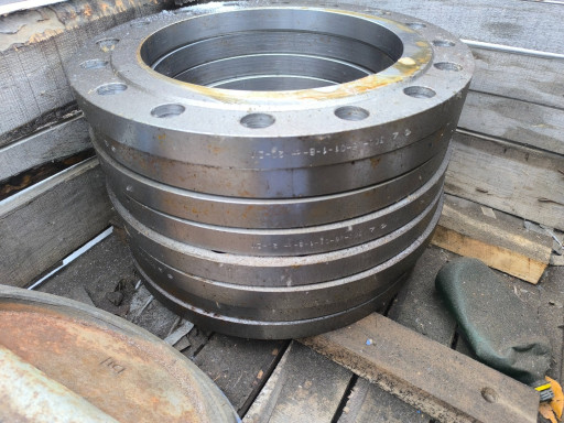 Фланец ду300 ру25 плоски​й -8шт дёшево -3,7тр