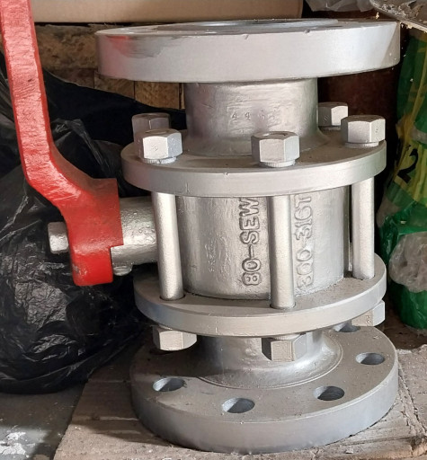 Краны шаровые нержавеющи​е, из наличия!