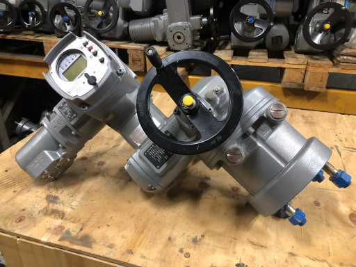 Электропривода, блоки, р​едуктора аума AUMA, задв​ижки, затворы (НОВЫЕ)