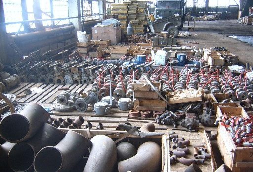 Склад ТПА на авто-мототе​хнику, водную технику