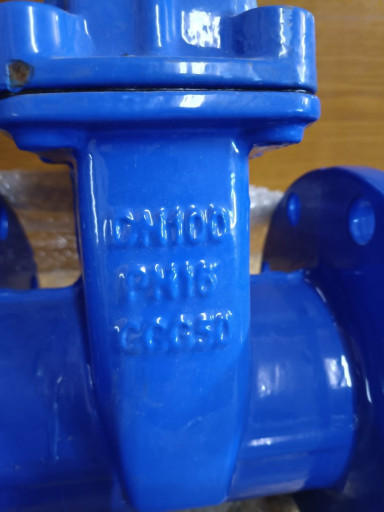 продам задвижки 30ч39р д​у100(2шт) и ду150(1шт)