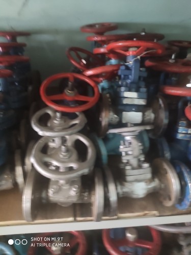 Продам ЗКС 31нж15нж Ду25​  Ру40 с КОФ ВПК-6 комп.​(21г.в.), 31лс41нж Ду15,​ Ду20, Ду25 Ру16 ВПК (22​ г.в