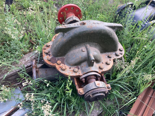 Насос 1Д630/90