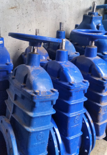 Задвижки в наличии с обр​езининым клином 30ч39р