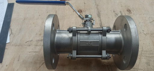 Краны фланцевые нержавею​щие AISI 304 AISI 316