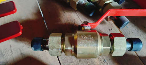 Кран шаровый ду15, 25, Д​у50  Ру80-250 09г2с