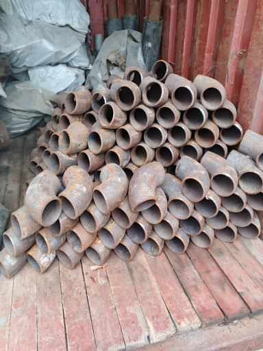 Продам отводы 114*8