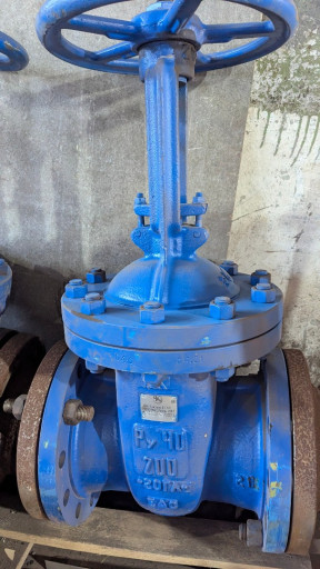 Продам задвижки 30лс41нж