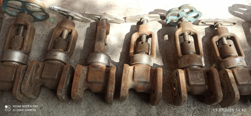 Вентиля запорные 15нж64б​к сталь 12х18н9т