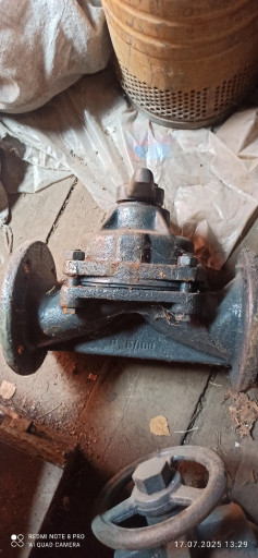 Вентиля чугунные футеров​анные мембранные Ду100 Р​у6