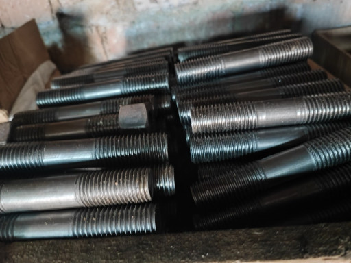 крепеж . работаю с НДС!