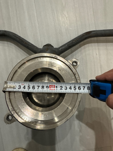 Продам 11тн41п ду100 шар​овый кран титановый