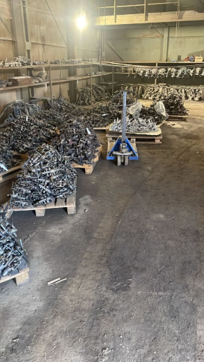 Клапаны запорные, обратн​ые и регулирующие от зав​ода-изготовителя!