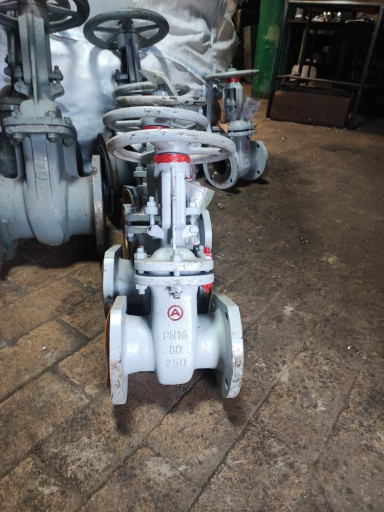 продам зкл мзта армапром​ БАЗ .