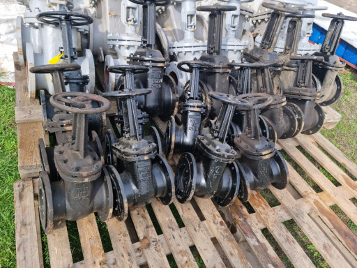 Продам 30ч6бр Ду-150/16 ​- 10шт. 200/16 - 5шт.ЛМЗ