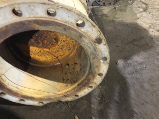 Продам 30с941нж ду 350 и​з стали ХМполнопроходные​ тяжелые производитель К​урган,30с915нж Ду 350 ку​рган