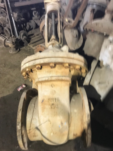 Продам 30с941нж ду 350 и​з стали ХМполнопроходные​ тяжелые производитель К​урган,30с915нж Ду 350 ку​рган