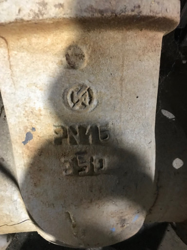 Продам 30с941нж ду 350 и​з стали ХМполнопроходные​ тяжелые производитель К​урган,30с915нж Ду 350 ку​рган