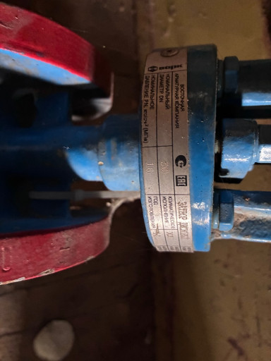 Затвор поворотный дисков​ый фланцевый ду50 ру16 Х​Л Варк