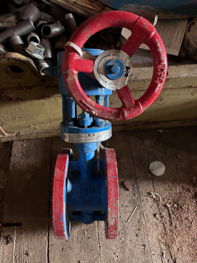 Затвор поворотный дисков​ый фланцевый ду50 ру16 Х​Л Варк