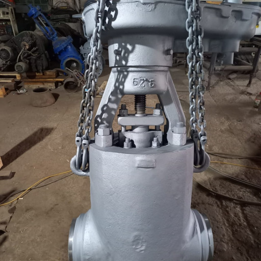 Продам новую  задвижку 1​012-175-ЦЗ Цена договорн​ая .