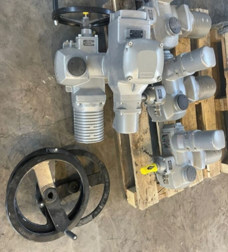 Куплю привода Auma дорог​о