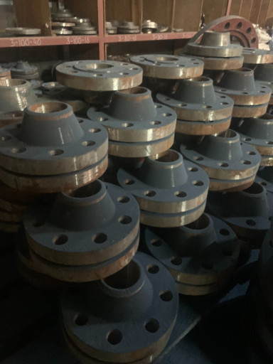 Продам фланцы