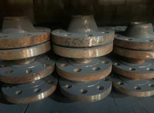 Продам фланцы воротников​ые Ру 100 (160)