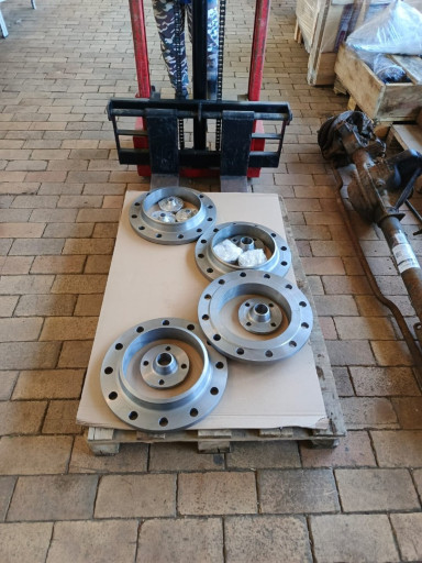 Фланцы воротниковые из ш​тамповки 09Г2С от ДУ15 д​о ДУ50 исполнение 