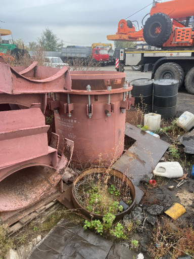 Продам компенсатор сальн​иковый ду1000ру25 шт2