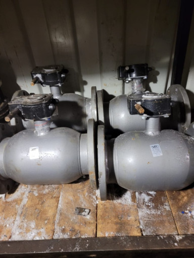 Продам Задвижки