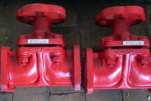 Куплю Вентиль Ду 40 Ру10​ футерованный полиэтилен​ом 15ч75п1