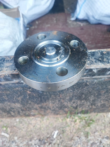 заглушки фланцевые разны​е новые