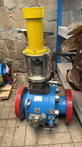 Клапан запорный ЭРС 5 32​ 100/160 Т100 С УХЛ1 DN ​100 PN 16 МПа,  с электр​омагнитным приводом